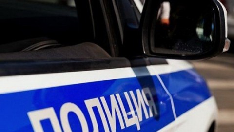 Лжесотрудник банка украл у мужчины более 220 тысяч рублей